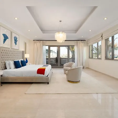 Maison Privee - Exclusive Villa With Private Pool, Garden & Beach Dubai Exterior photo