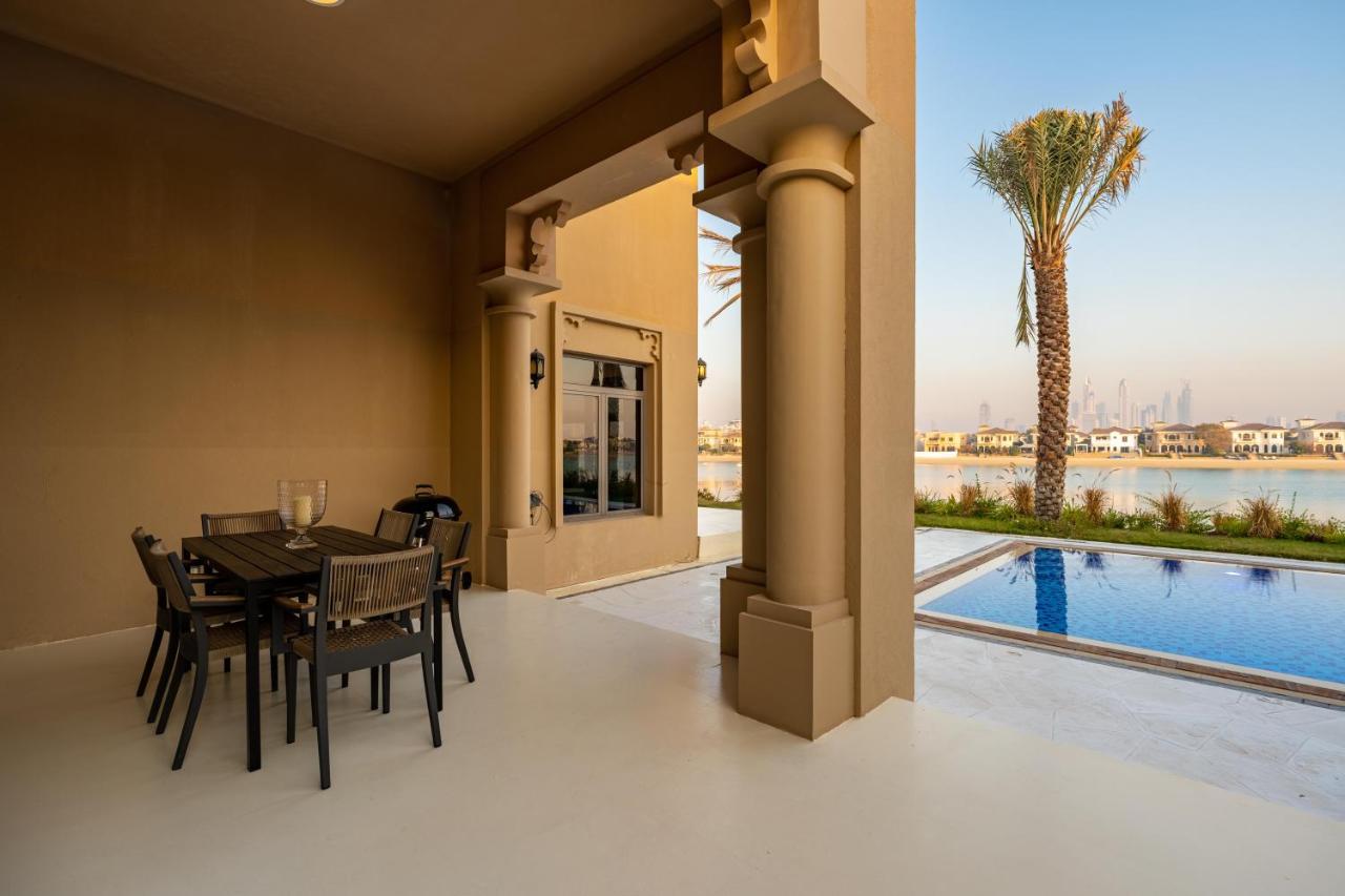 Maison Privee - Exclusive With Private Pool, Garden & Villa Dubaï
